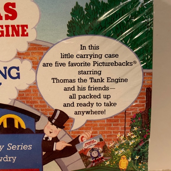 NWT THOMAS THE TANK ENGINE TAKE- ALONG LIBRARY. - Picture 5 of 9